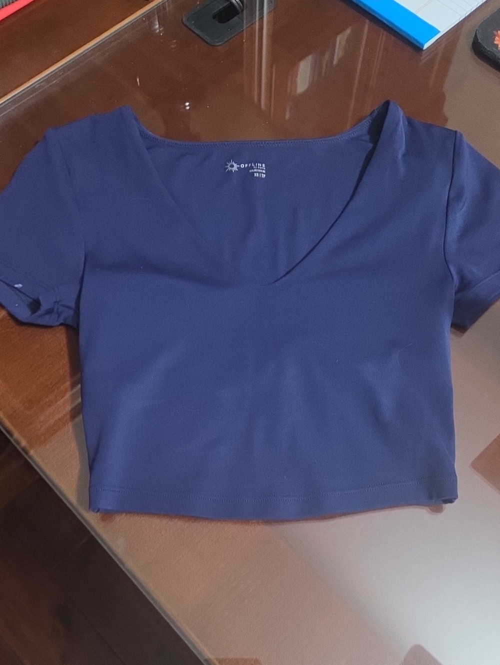aerie navy scoop-neck cropped tee